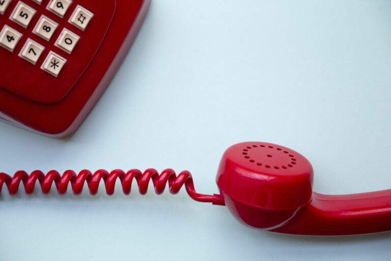 5 raisons pour lesquelles les appels téléphoniques ont plus de valeur que les formulaires